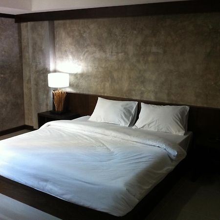 Hotel S.K.Airport Chiang Mai Esterno foto