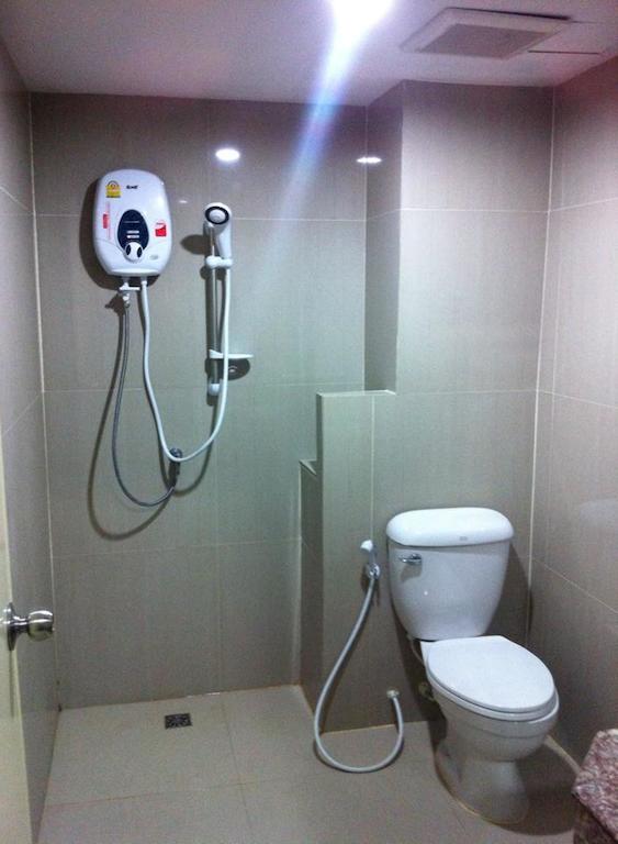 Hotel S.K.Airport Chiang Mai Esterno foto